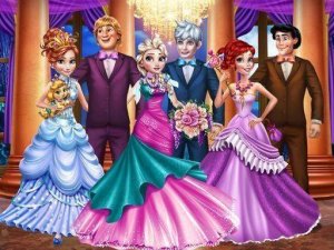 Royal Attire & Palace Design