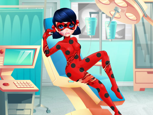 Dotted-Girl Ambulance For Superhero Online Game